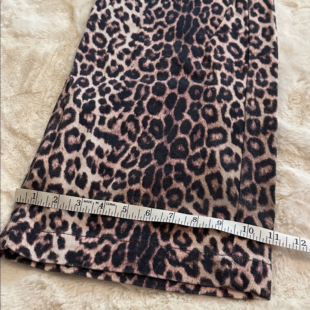 Pacsun Casey Low Rise Baggy Leopard Print Wide-Leg Pants - size 26 - Picture 5 of 9